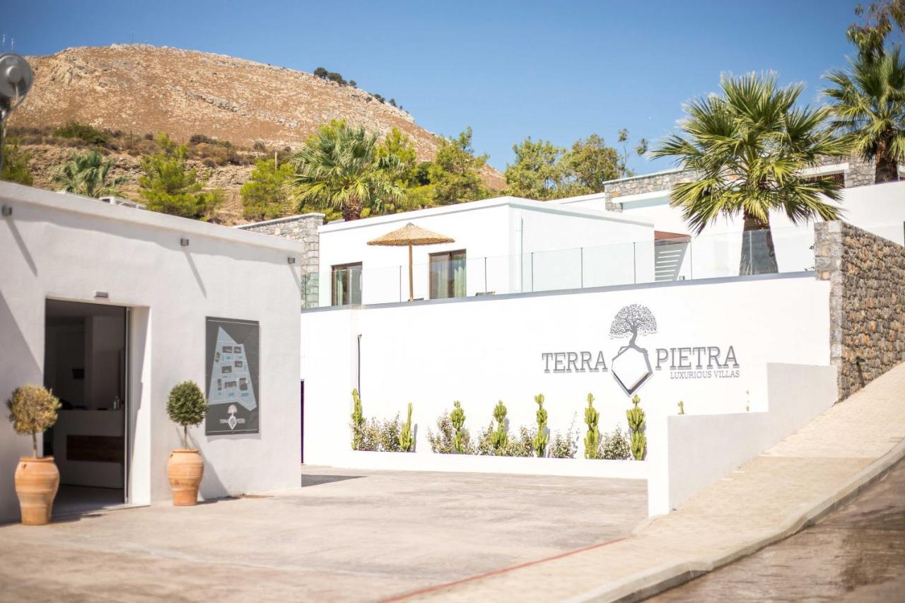 Terra Pietra Luxury Villas & Suites Lardos Exterior foto